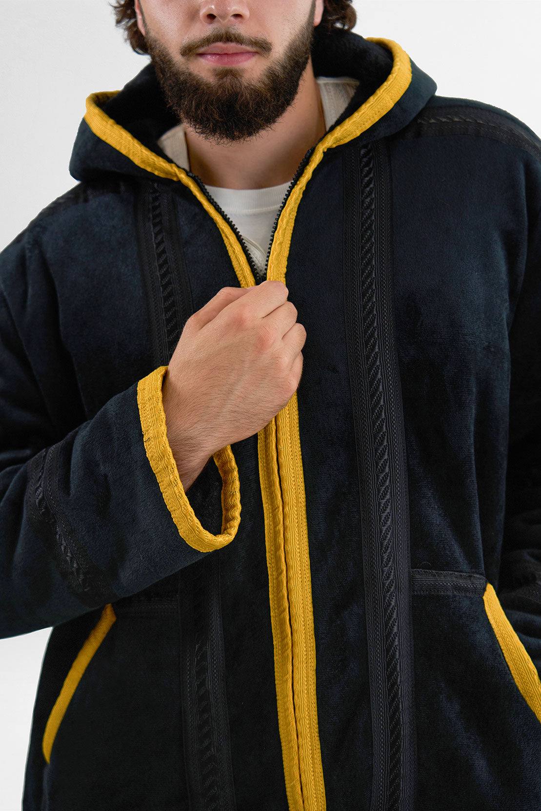 Original Hooded Farwa Onyx Gold