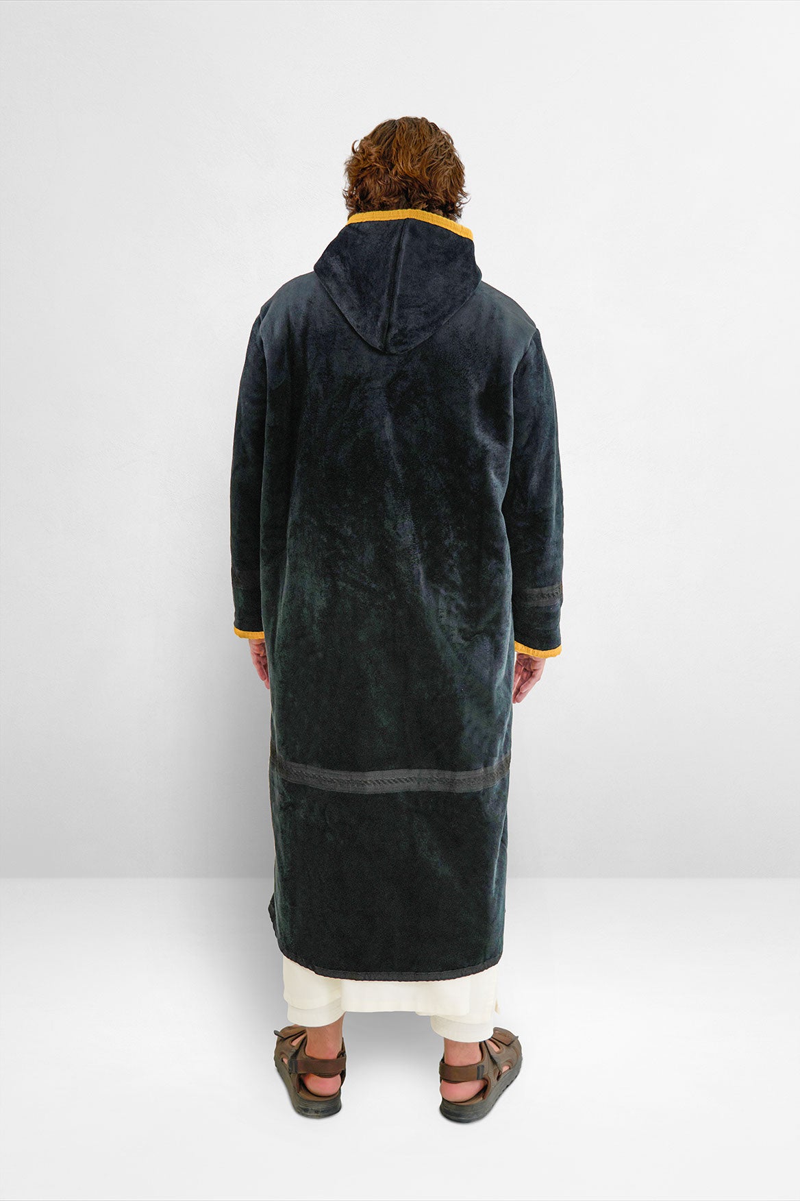 Original Hooded Farwa Onyx Gold