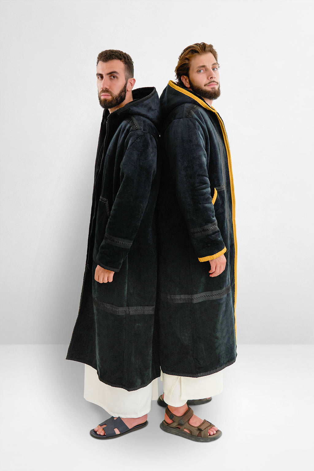 Original Hooded Farwa Onyx Gold