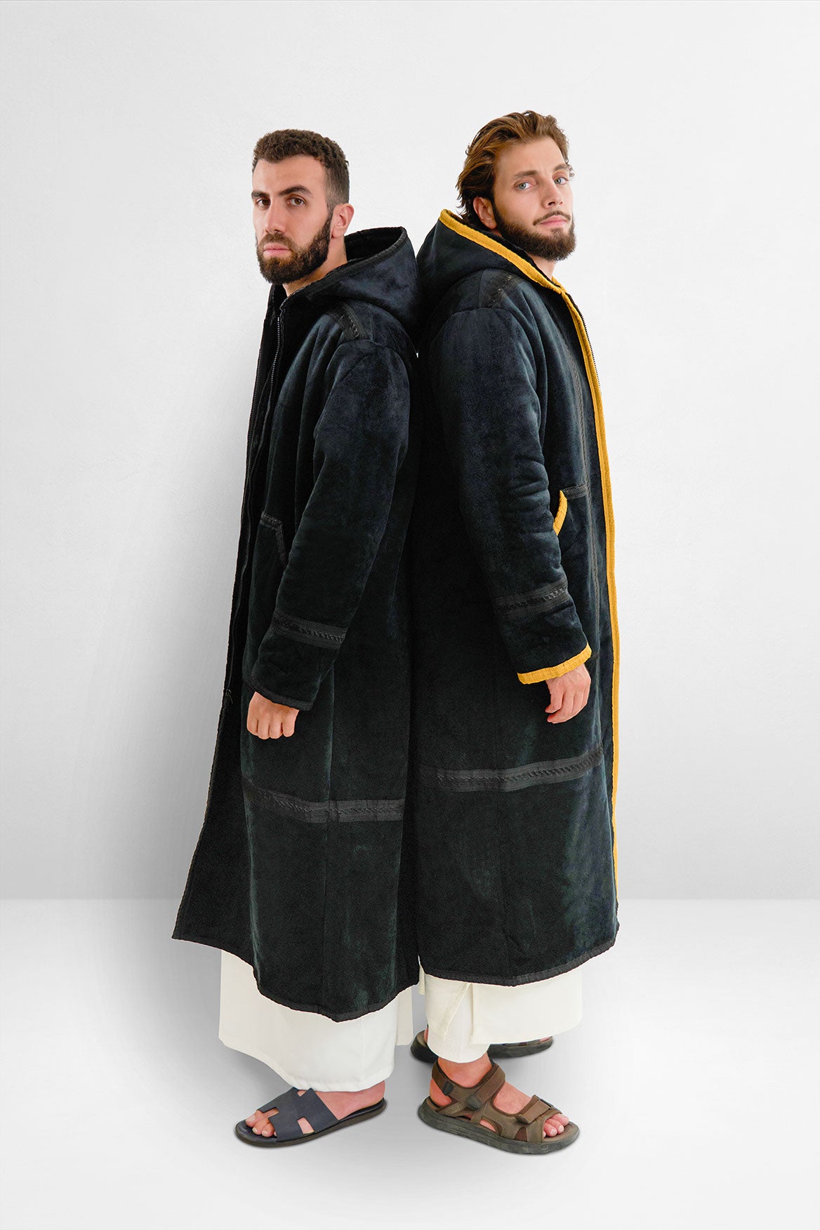 Original Hooded Farwa Onyx Gold